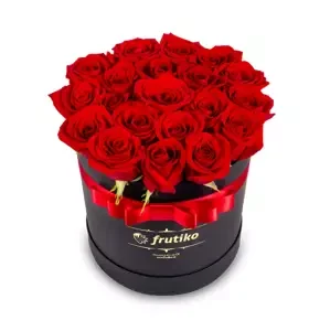 Rudé růže černá kulatá krabice 13 - 15 ks