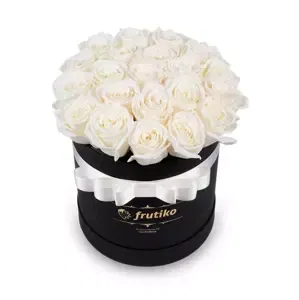 Bílé růže černá kulatá krabice 17 - 19 ks