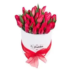 Kulatá krabice s červenými tulipány 40 Ks