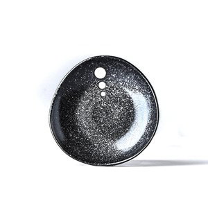 Made in Japan Malý nepravidelný mělký talíř White Dot 12 cm