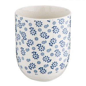 Porcelánový kalíšek na čaj s drobnými modrými květinami – 100 ml