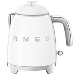 Rychlovarná konvice Smeg 50's style KLF05WHEU / 1400 W / 0,8 l / lesklá bílá