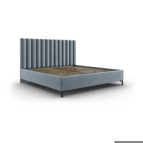 Světle modrá čalouněná dvoulůžková postel s úložným prostorem s roštem 140x200 cm Casey – Mazzini Beds